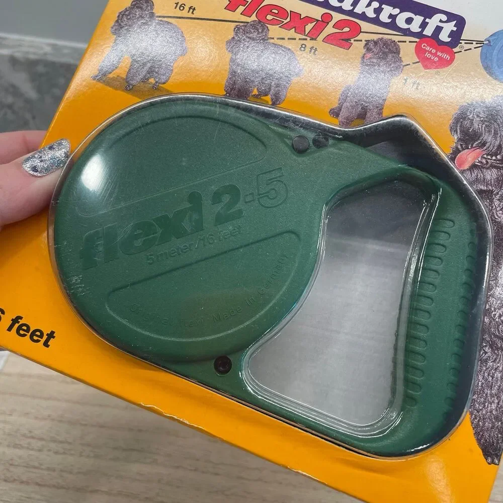 Vitakraft Flex 2 Retractable Dog Leash - 16ft - Small/Medium Dogs - NIB